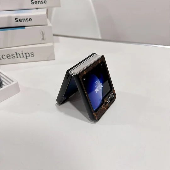 FlexFlip™ Leather Case – Z Flip Series