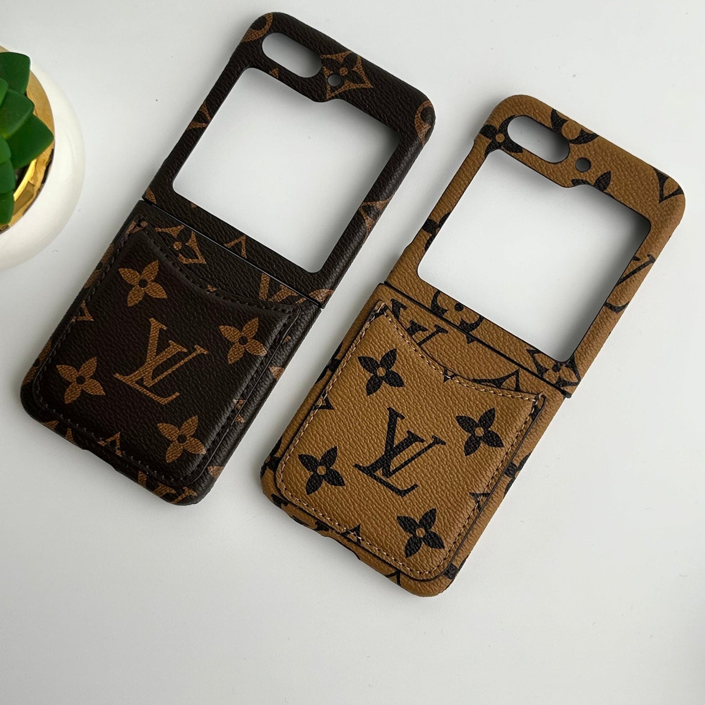 Z-Flip LuxePocket™ Case – Premium Leather Wallet