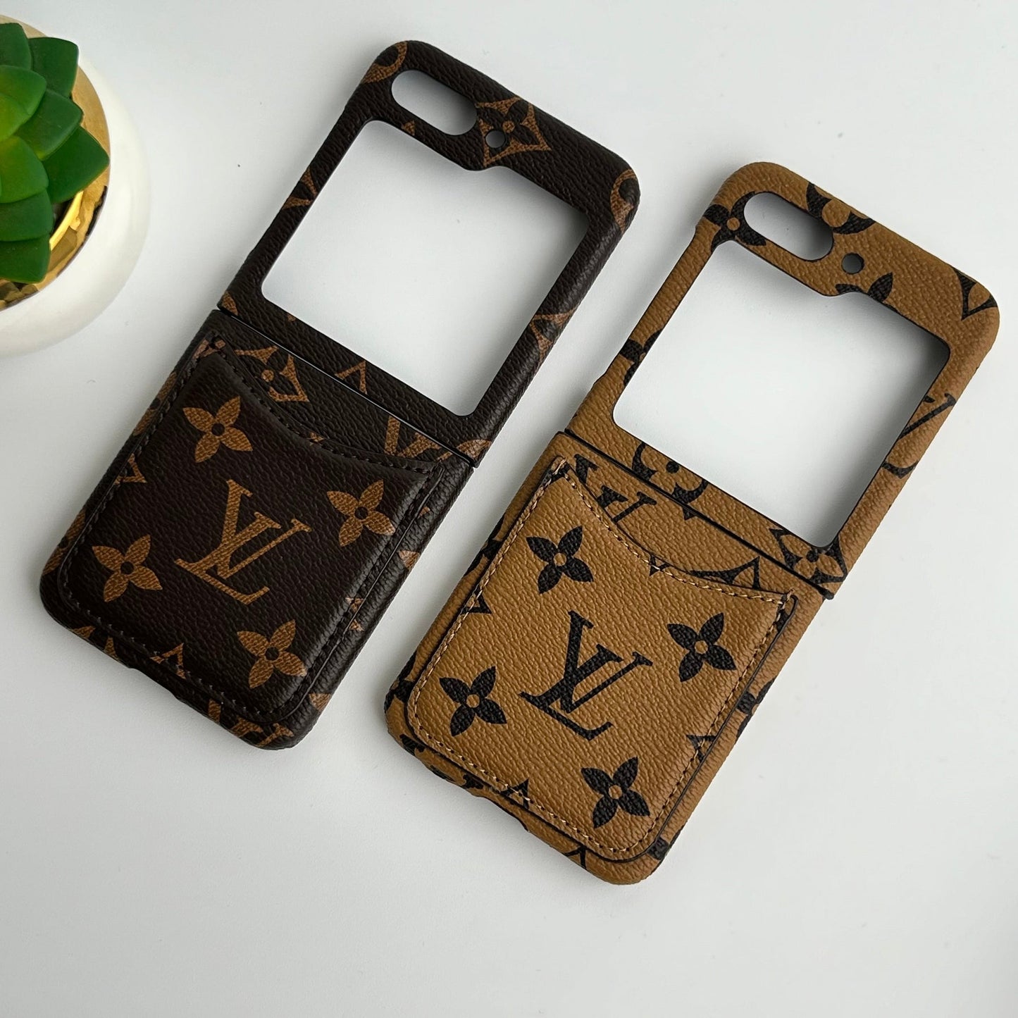 Z-Flip LuxePocket™ Case – Premium Leather Wallet