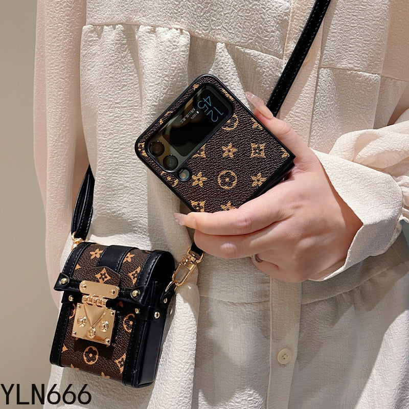 LuxeStrap™ Crossbody Case – For Galaxy Z Flip