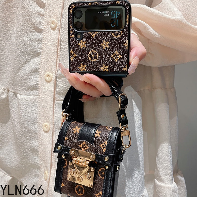 LuxeStrap™ Crossbody Case – For Galaxy Z Flip